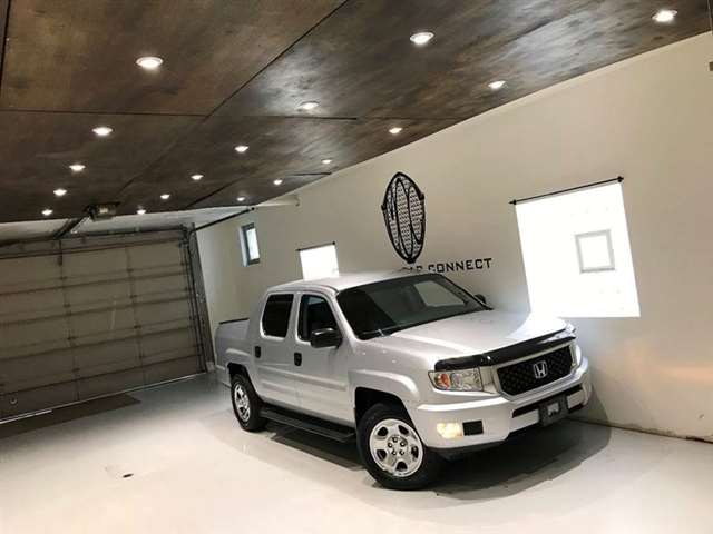 2010 Honda Ridgeline 4x4 RT 4dr Crew Cab